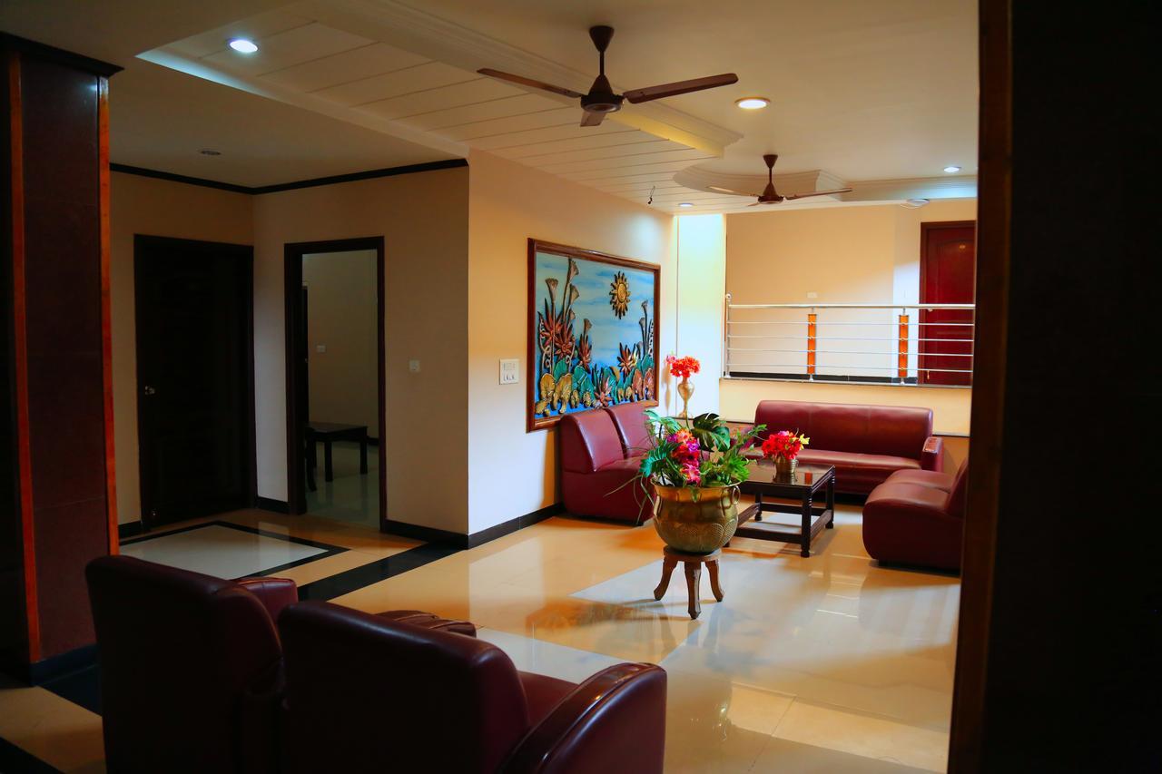 Hotel Vels Court Palni Ngoại thất bức ảnh