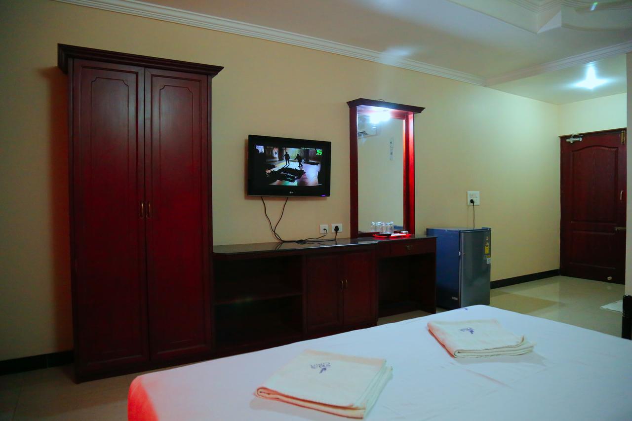 Hotel Vels Court Palni Ngoại thất bức ảnh