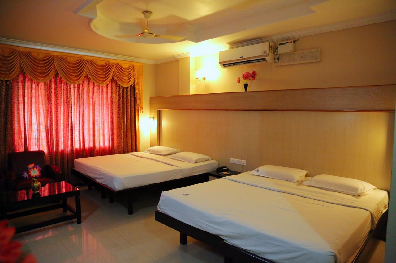 Hotel Vels Court Palni Ngoại thất bức ảnh