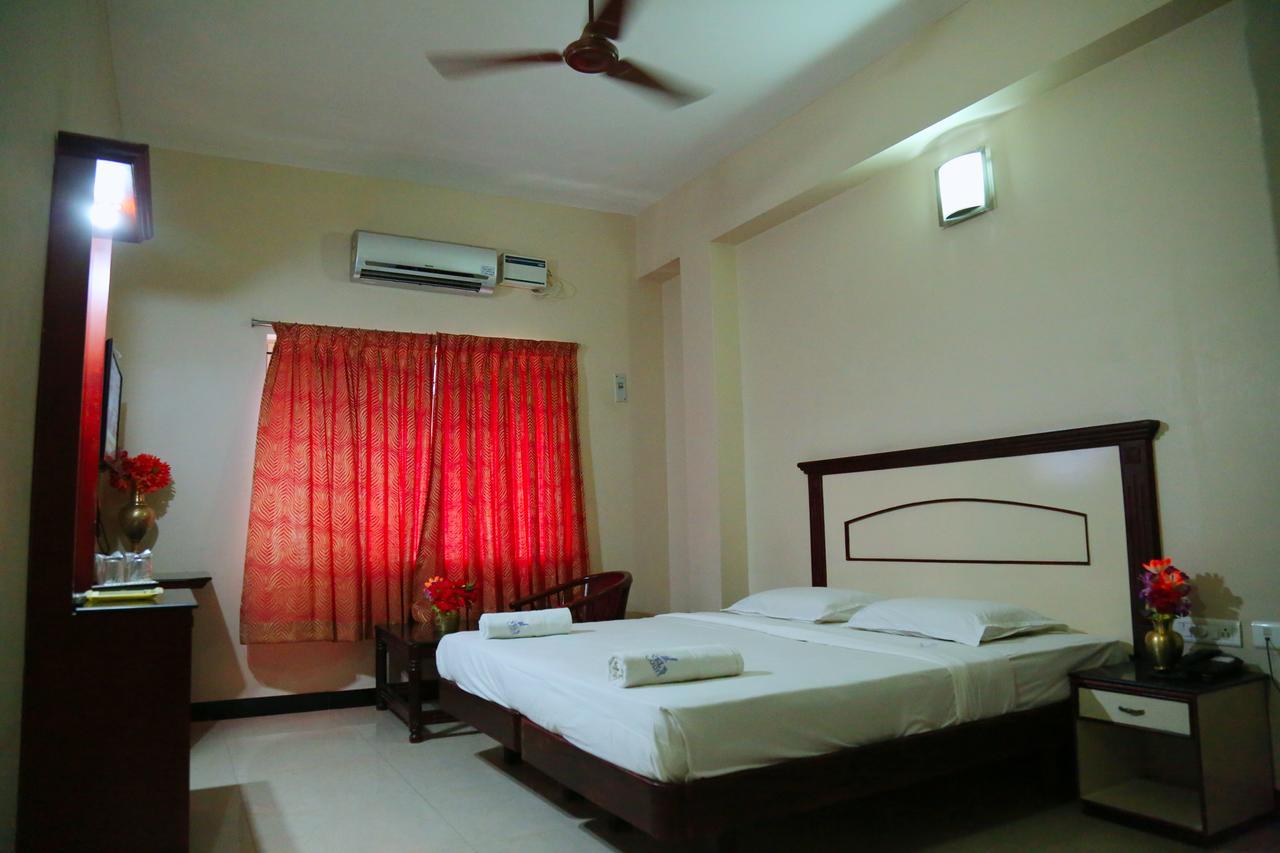 Hotel Vels Court Palni Ngoại thất bức ảnh