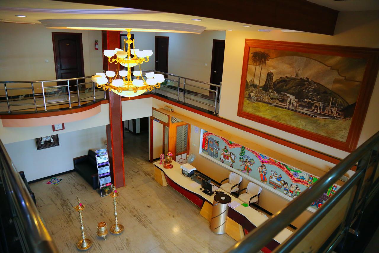 Hotel Vels Court Palni Ngoại thất bức ảnh